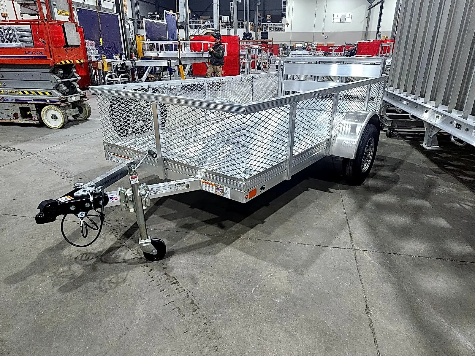 Real Rugged build: 5' x 10' — Mesh sides, Bi-fold ramp
