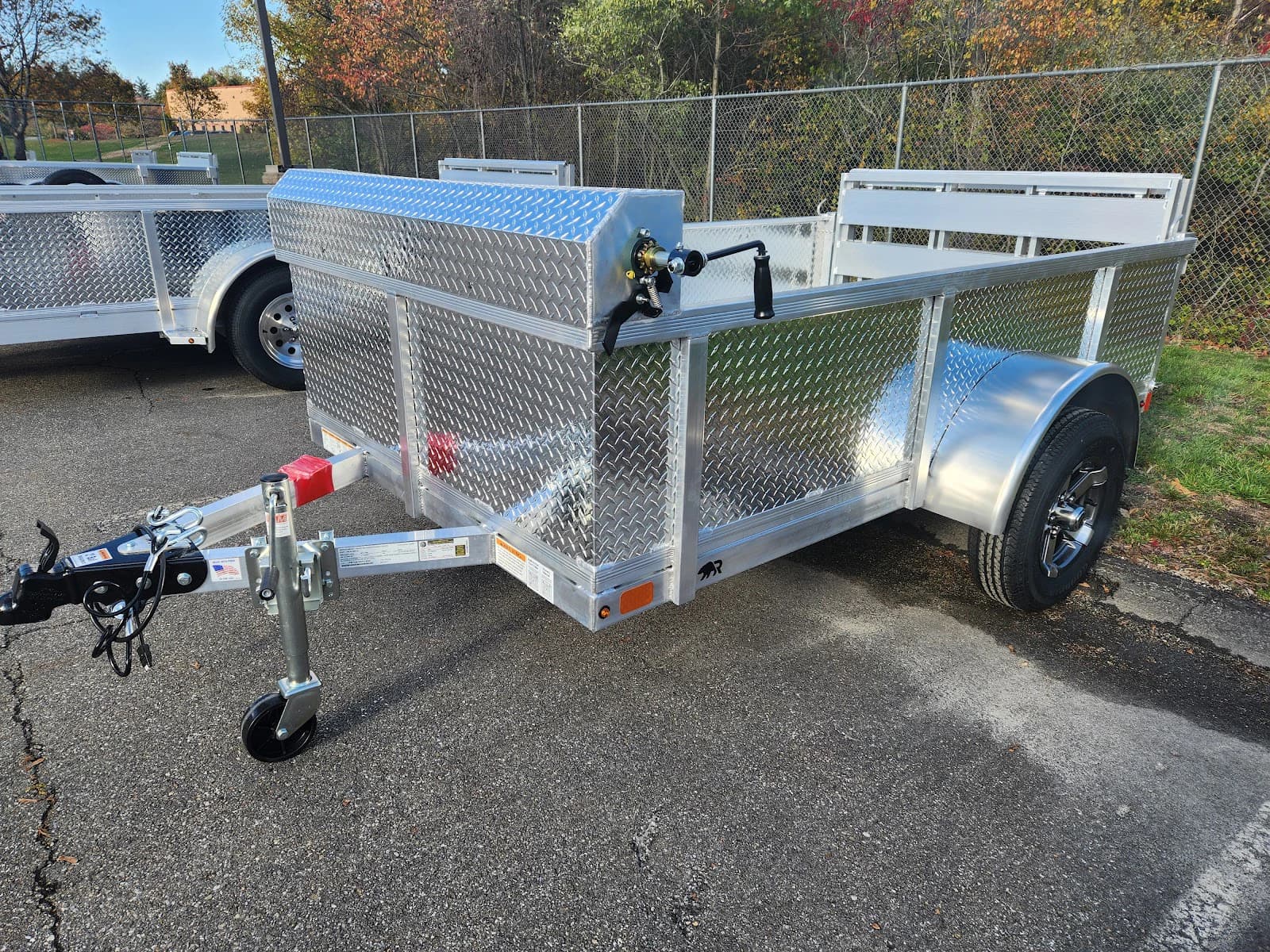 Real Rugged build: 5' x 8' — Tread plate sides, Bi-fold ramp