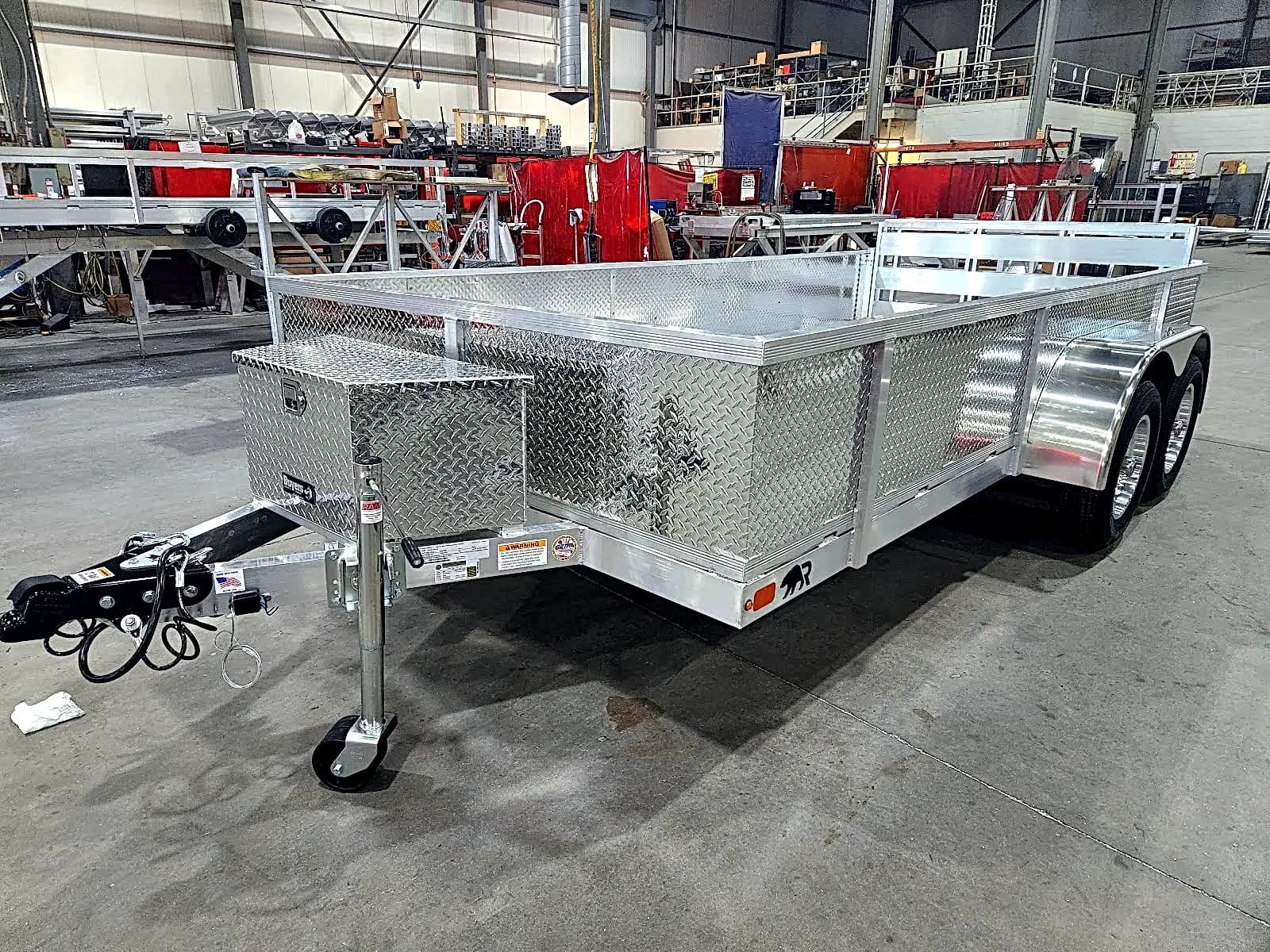 Real Rugged build: 6.5' x 14' Tandem — Perimeter rail, Bi-fold ramp