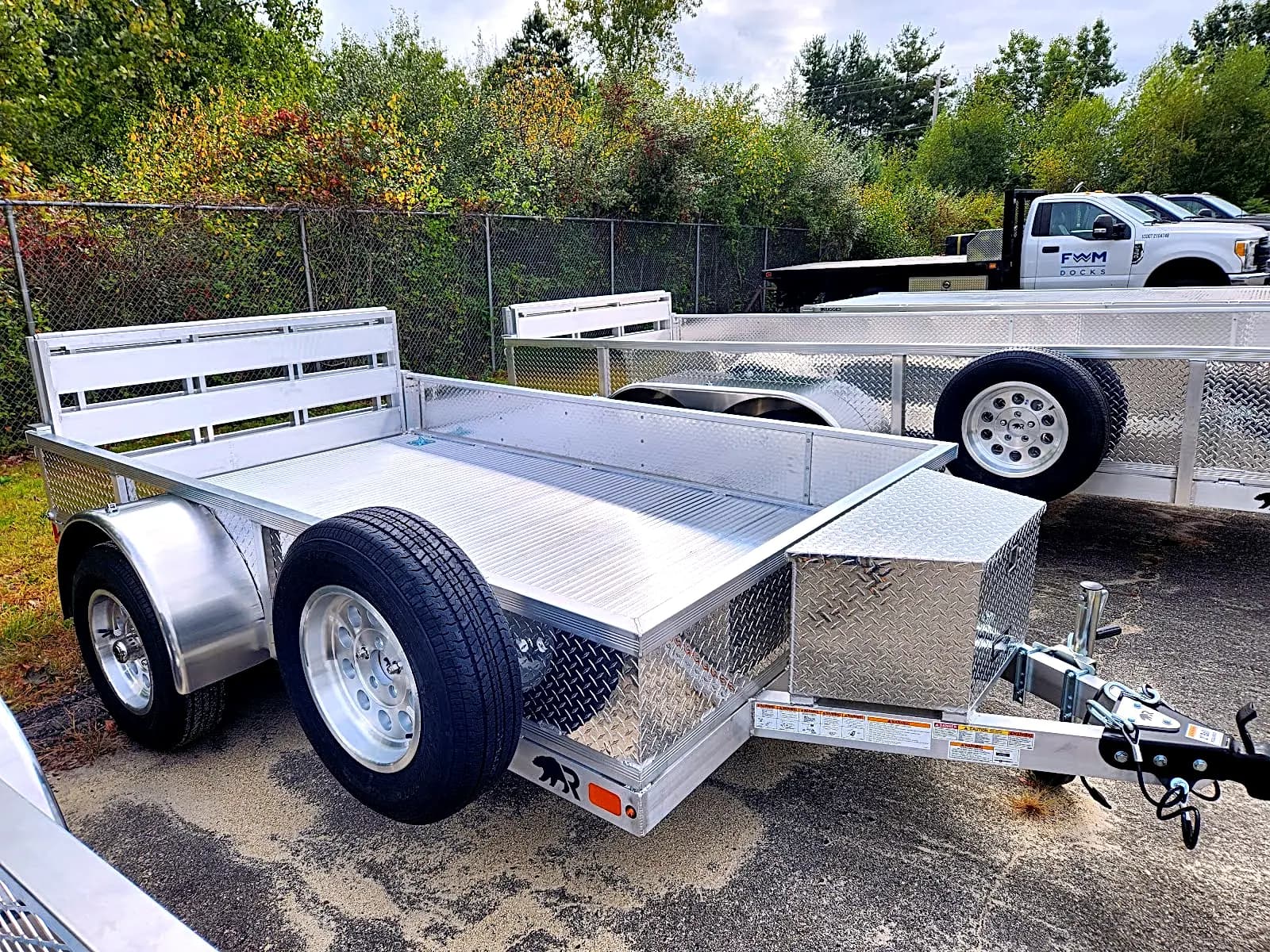 Real Rugged build: 6' x 10' — Tread plate sides, Bi-fold ramp