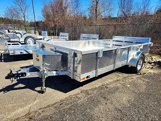 Real Rugged build: 6.5' x 14' — Tread plate sides, Bi-fold ramp
