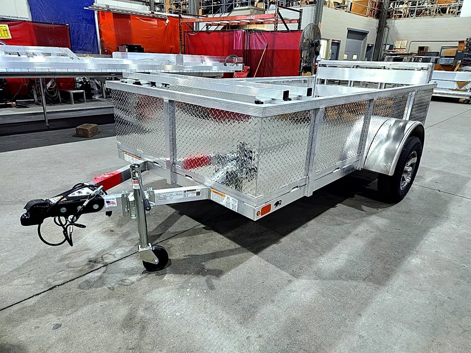 Real Rugged build: 5' x 10' — Tread plate sides, Bi-fold ramp