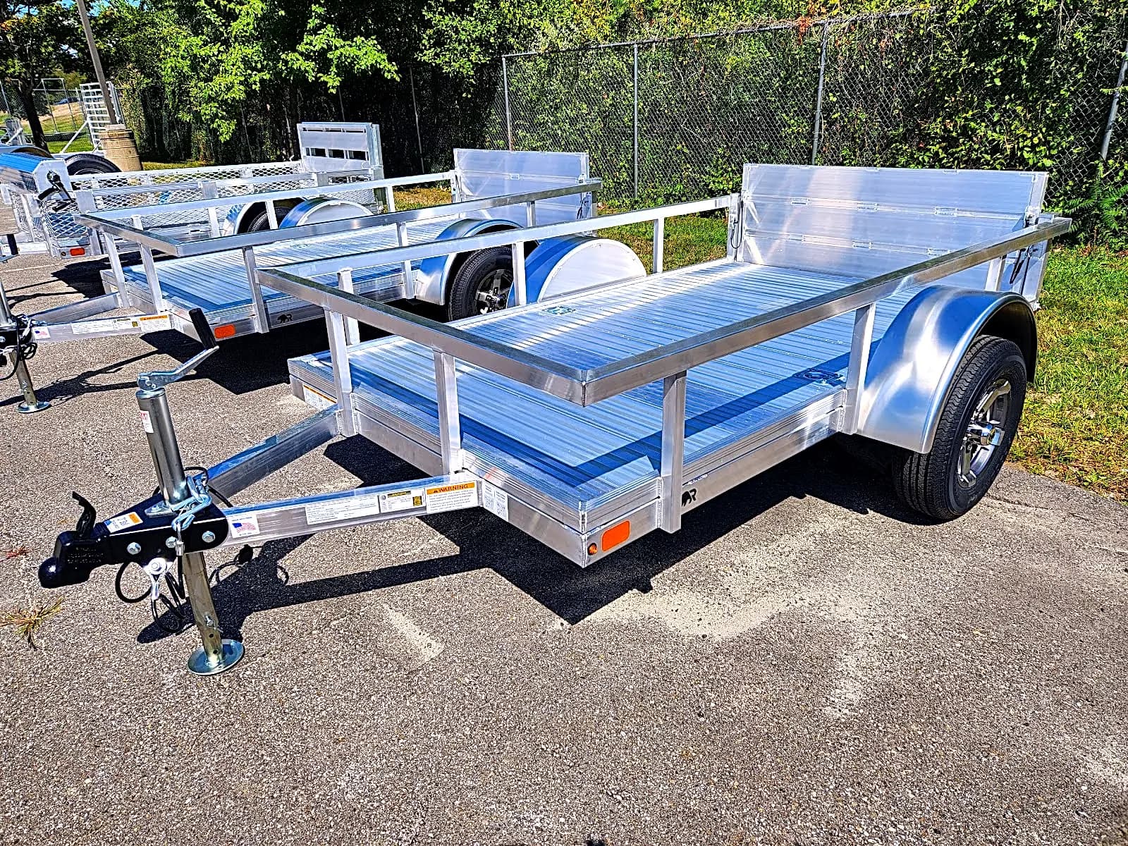 Real Rugged build: 5' x 8' — Perimeter rail, Tailgate