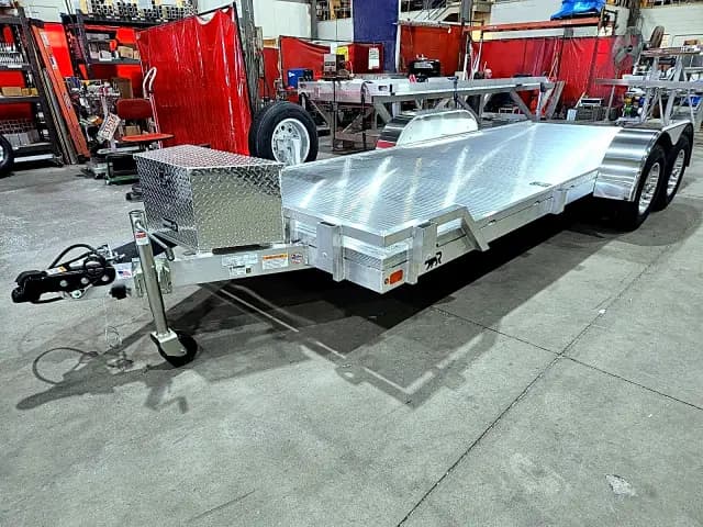 Real Rugged build: 6.5' x 18' Tandem — Front rail only, StowAway ramps