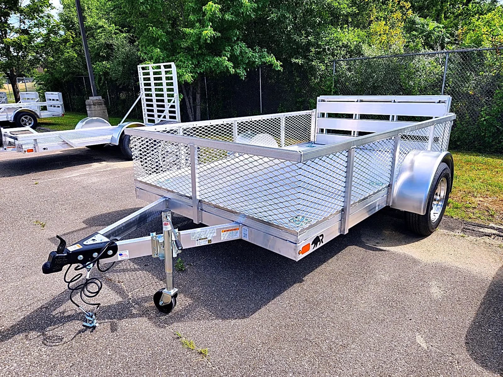 Real Rugged build: 6' x 10' — Mesh sides, Bi-fold ramp