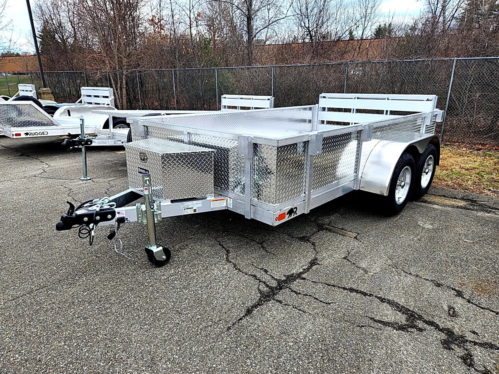Real Rugged build: 6.5' x 12' Tandem — Tread plate sides, Bi-fold ramp