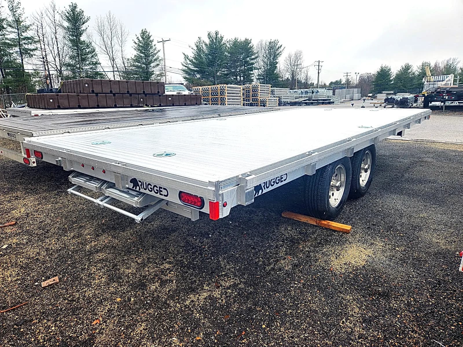 Real Rugged build: 8' x 20' Tandem — Front rail only, StowAway ramps