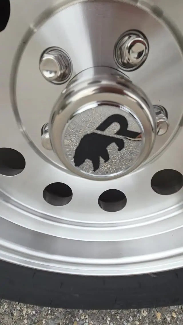 Removable fenders — how they work walk-around video poster